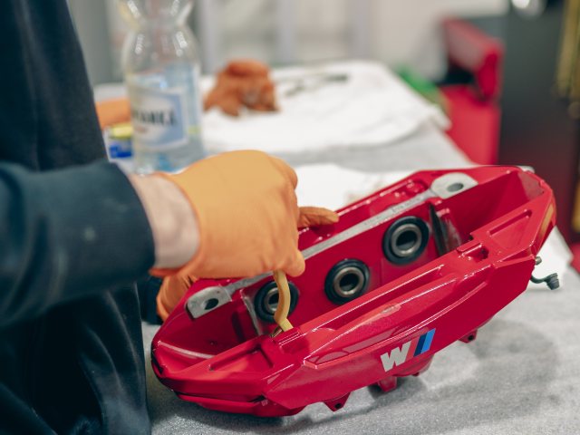 BMW service photo 3