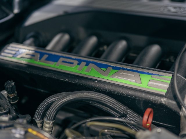 BMW service photo 12