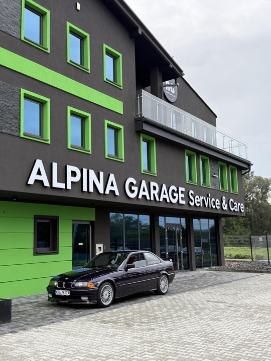 Alpina Garage Gallery 2
