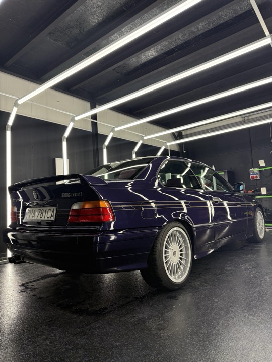 Alpina Garage Gallery 14
